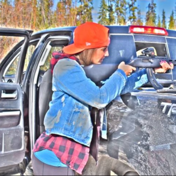 Meet your Posher, Plaid - Picture 1 of 1